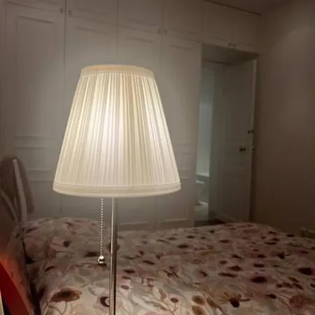 Séjour chez l'habitant Eiffel Edge Escape 30 M From Eiffel Tower