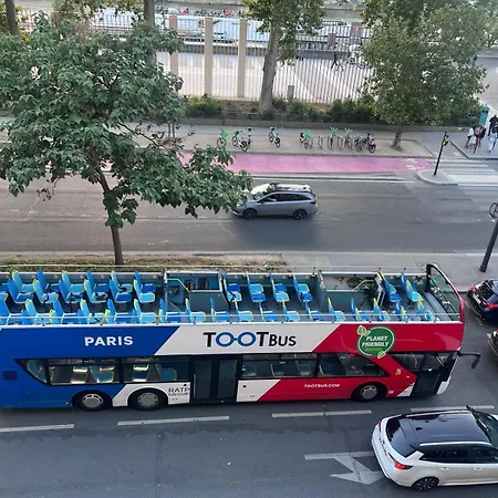 Eiffel Edge Escape 30 M From Eiffel Tower Séjour chez l'habitant Paris