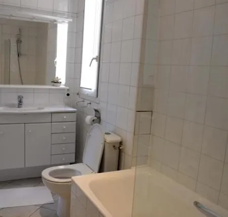 Eiffel Edge Escape 30 M From Eiffel Tower Rum i privatbostad