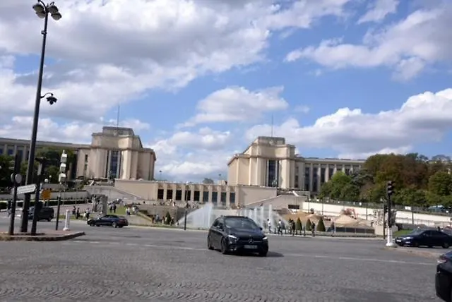 Alloggio in famiglia Eiffel Edge Escape 30 M From Eiffel Tower *