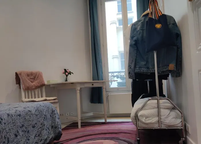 Alloggio in famiglia Eiffel Edge Escape 30 M From Eiffel Tower Parigi