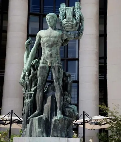 Eiffel Edge Escape 30 M From Eiffel Tower Habitación en casa particular París